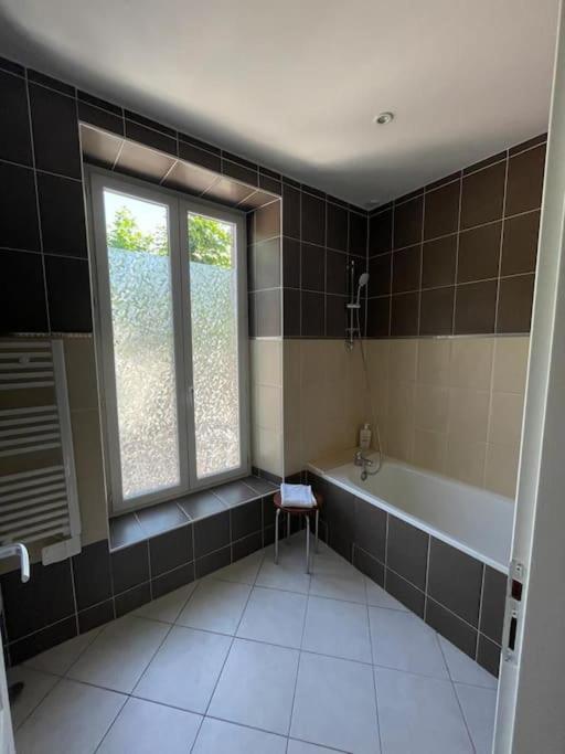 Maison Lumineuse Villemoustaussou Buitenkant foto